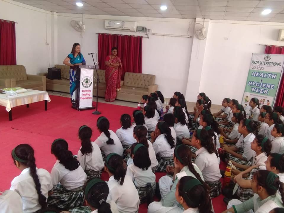 year-2015-betiya-hamari-jan-hai